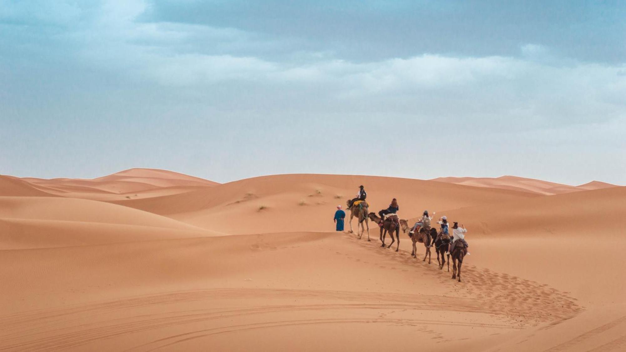 Merzouga Highdune Camp With Heated Tents Экстерьер фото